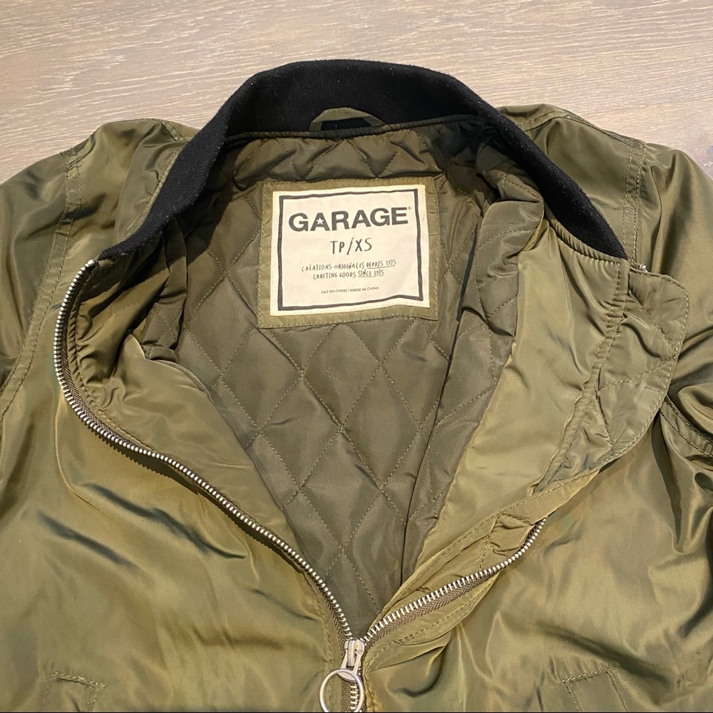 Bomber jacket - Picture 2 of 3